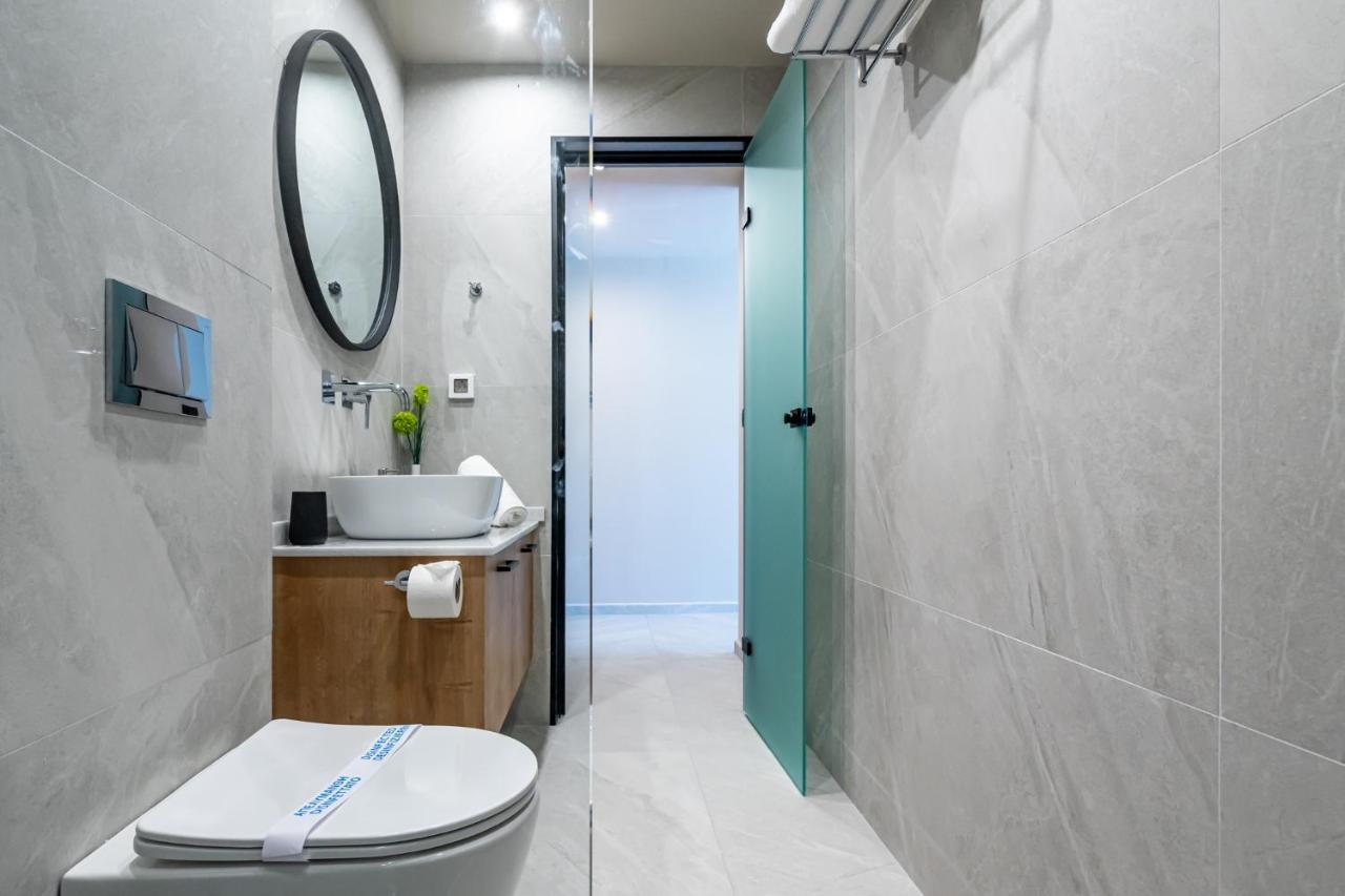 Pathos Seaside Suites Фалираки Экстерьер фото