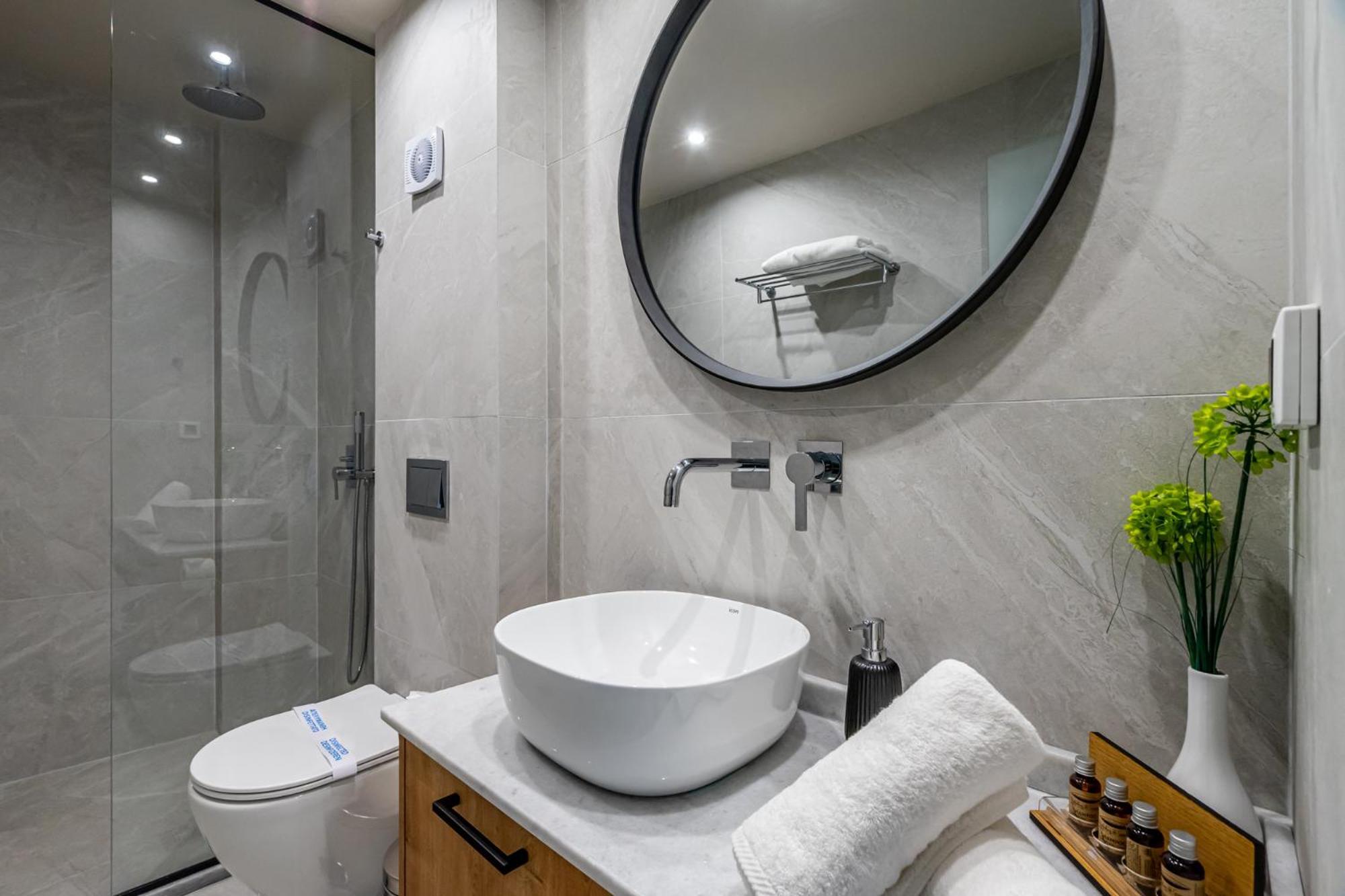 Pathos Seaside Suites Фалираки Номер фото